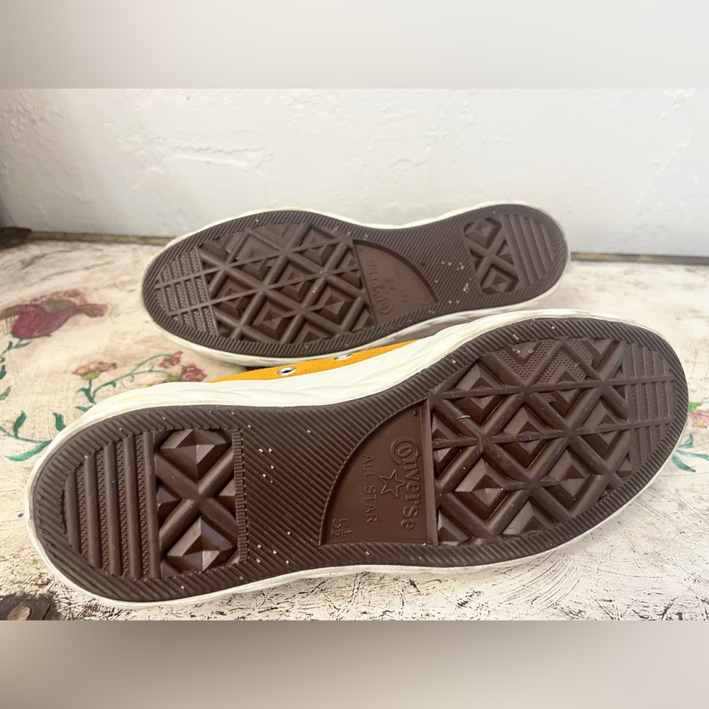 Converse Ochre Sneakers with White Sole - Picture 5 of 7